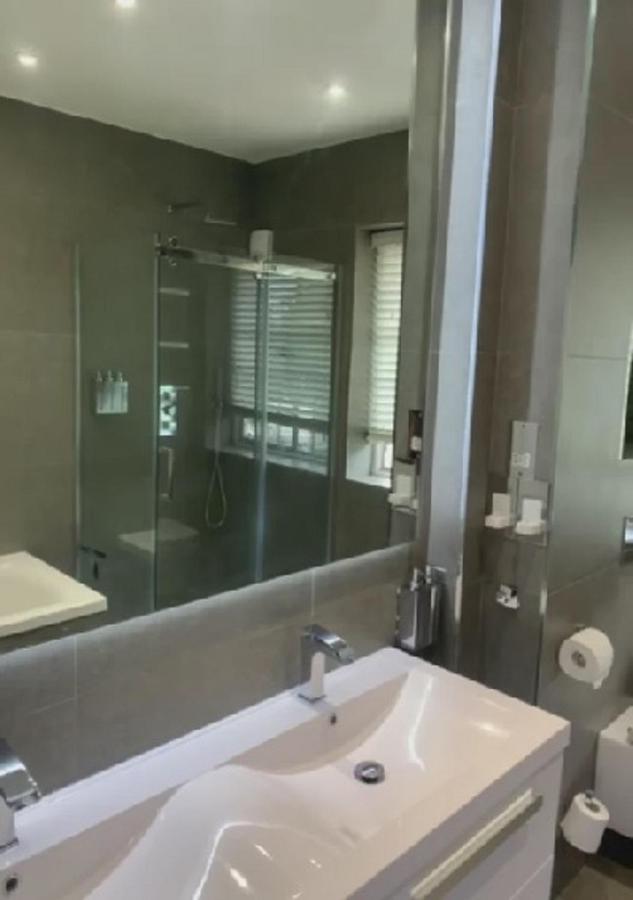 Wandsworth, South London Deluxe King Room 1 Londres Exterior foto